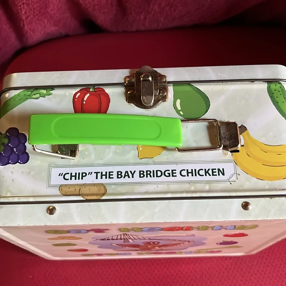 Vintage Chip the Bay Bridge Chicken lunch box, San Francisco  Colorful